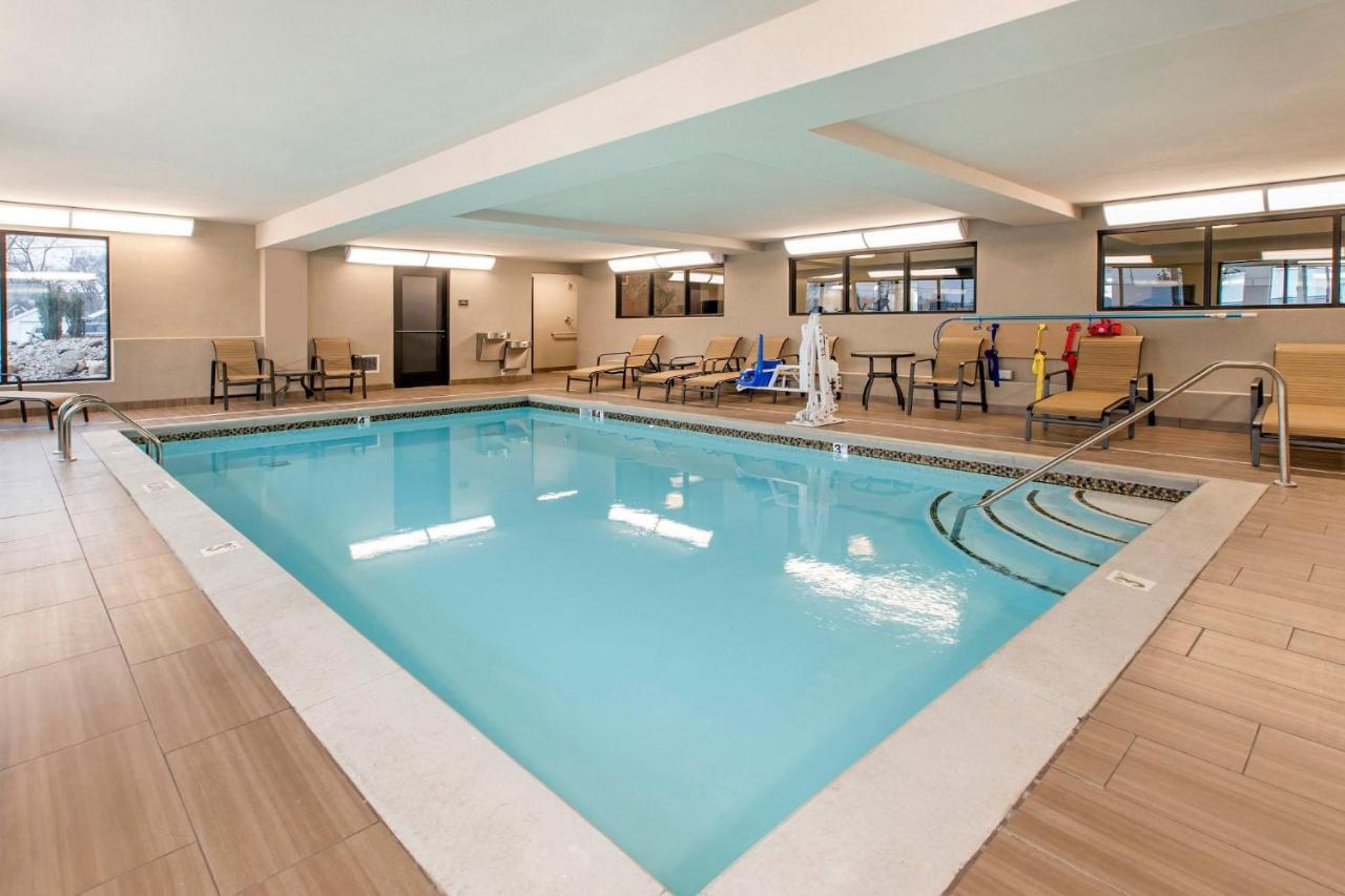 Country Inn & Suites By Radisson, Grandville-Grand Rapids West, Mi Exterior photo
