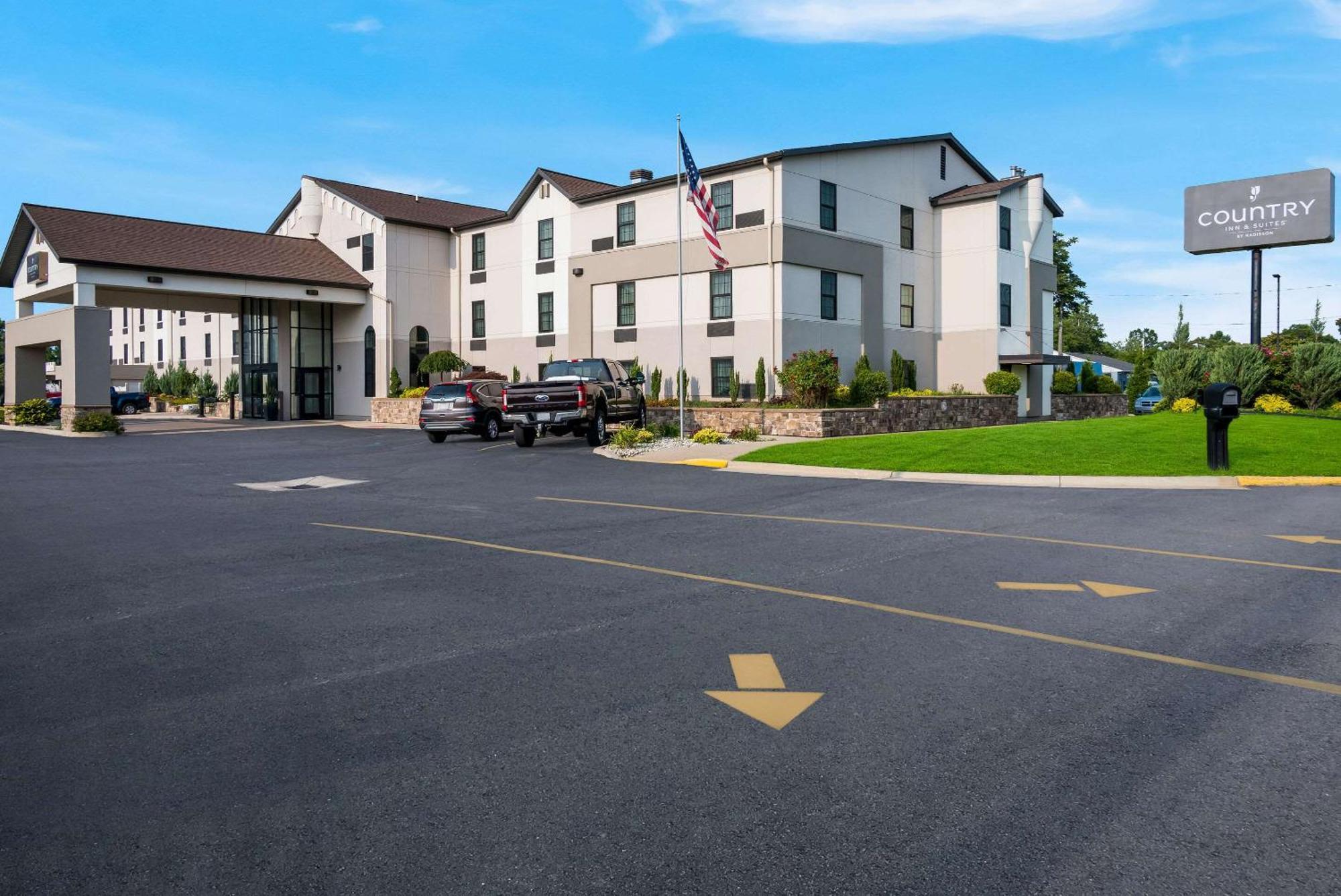 Country Inn & Suites By Radisson, Grandville-Grand Rapids West, Mi Exterior photo